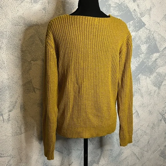 Poof Apparel Mustard Yellow Knitted Sweater with Twist Knot Detail size L - Picture 3 of 5